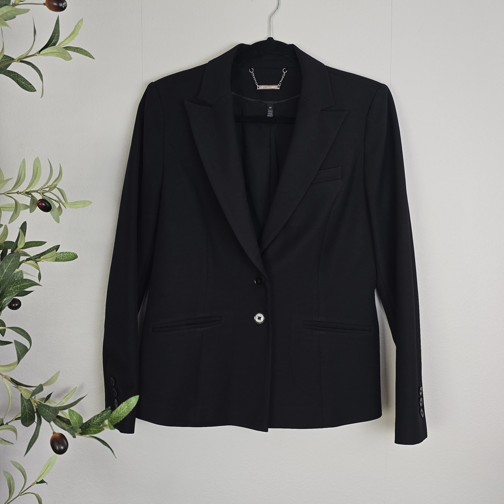 Elegant Black Women's Blazer
